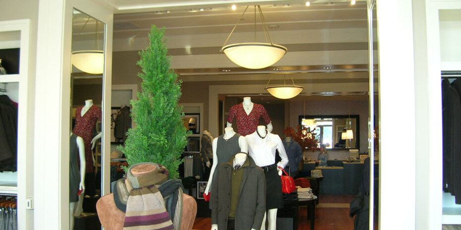 BananaRepublic_Warrington1